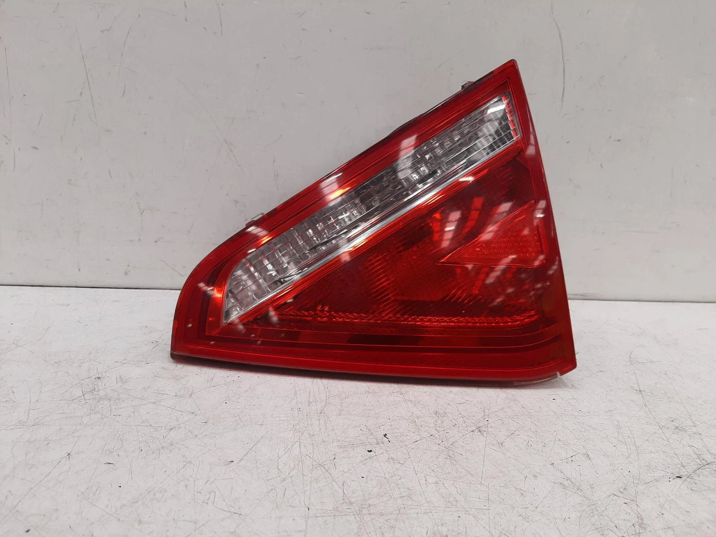 Audi A5 Mk1 8T N/S Passengers Left Rear Inner Halogen Taillight Tail Light 