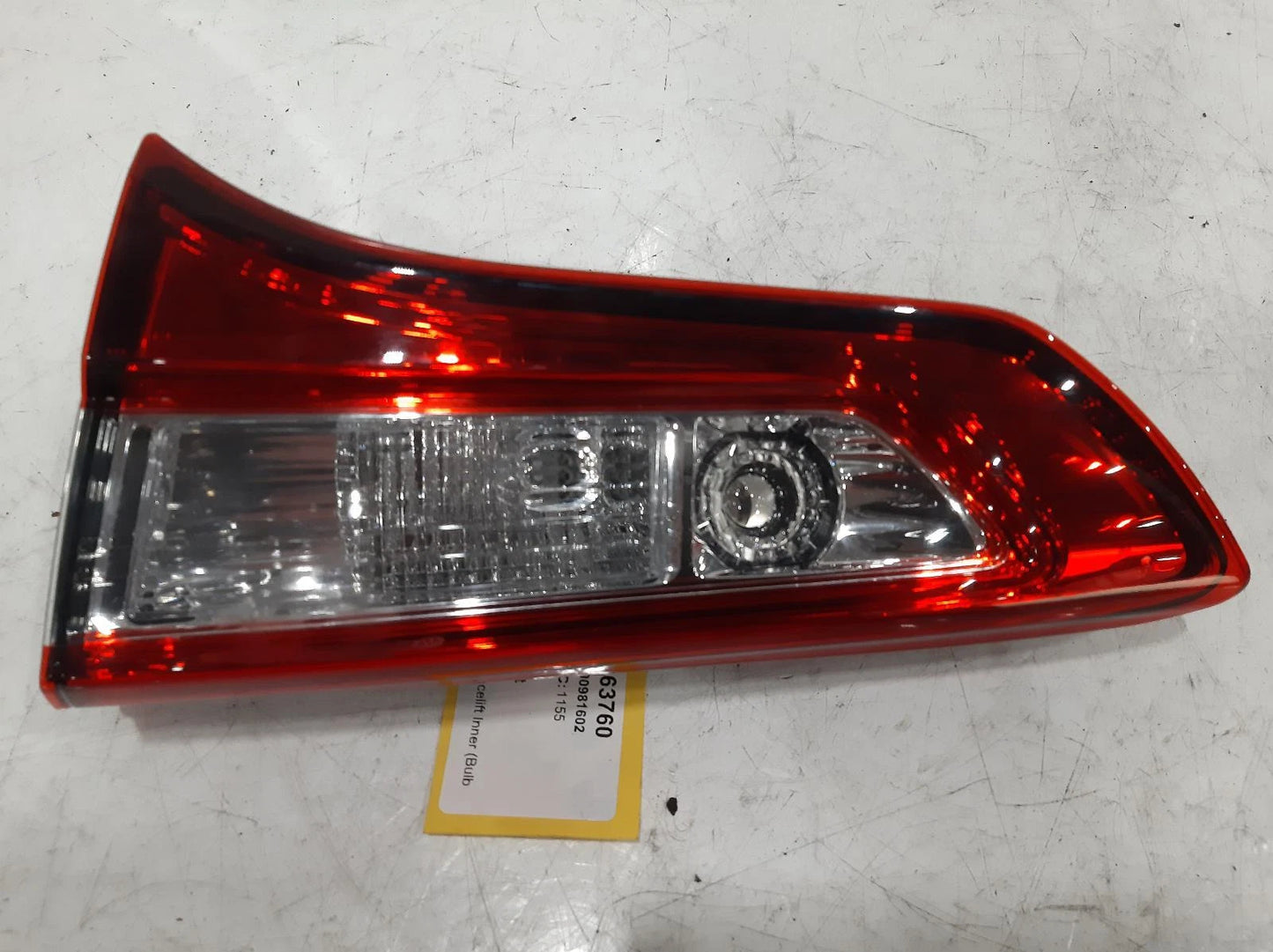 Toyota Yaris Mk3 XP130 O/S Right Rear Inner Bulb Type Taillight Tail Light 