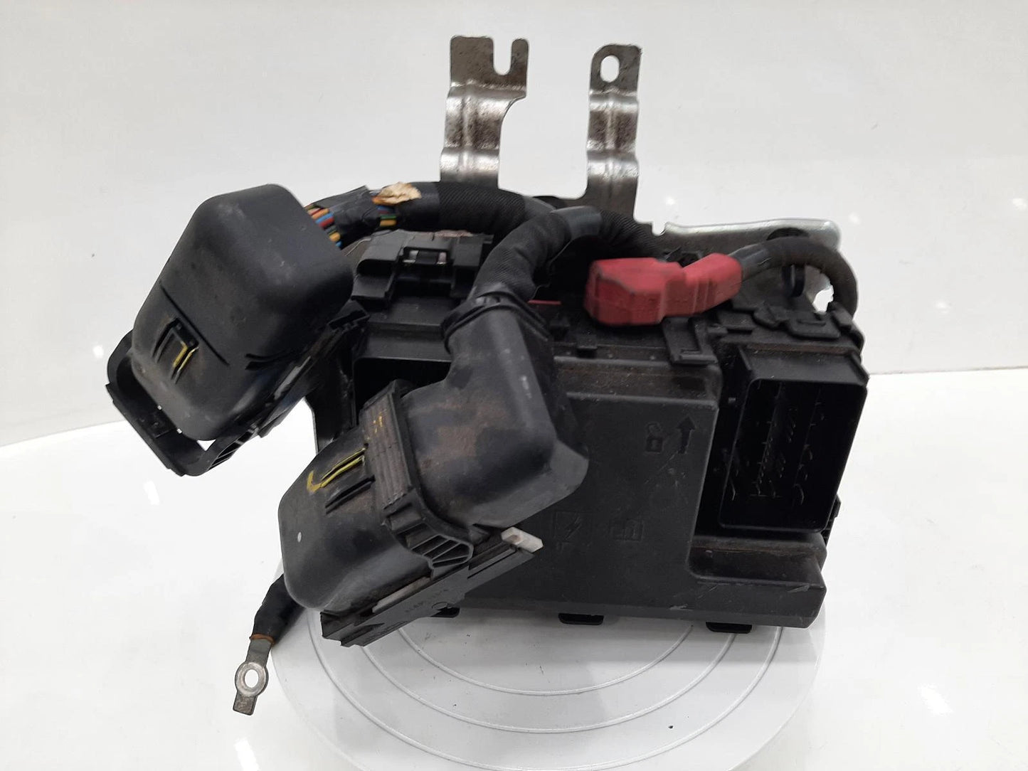 Ford Ranger Mk3 YN2X ECU Fuse Box Compartment Control Module 