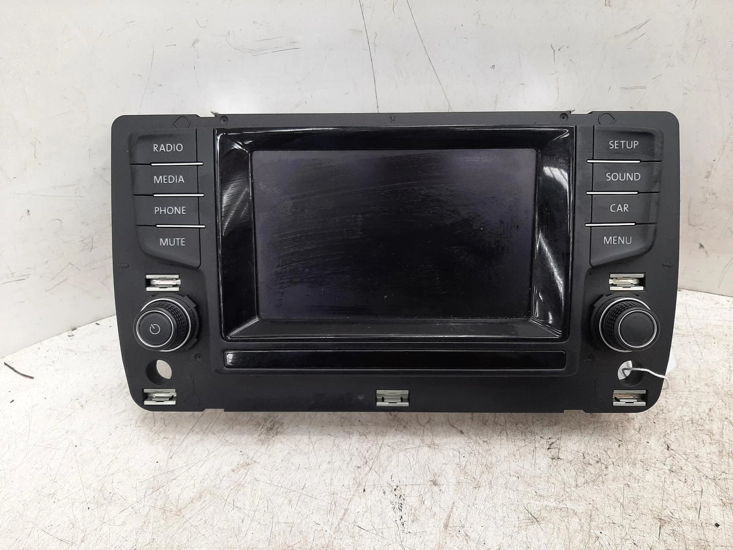 Volkswagen Golf Mk7 (5G) Radio/CD/Stereo Head Unit No Code Available 
