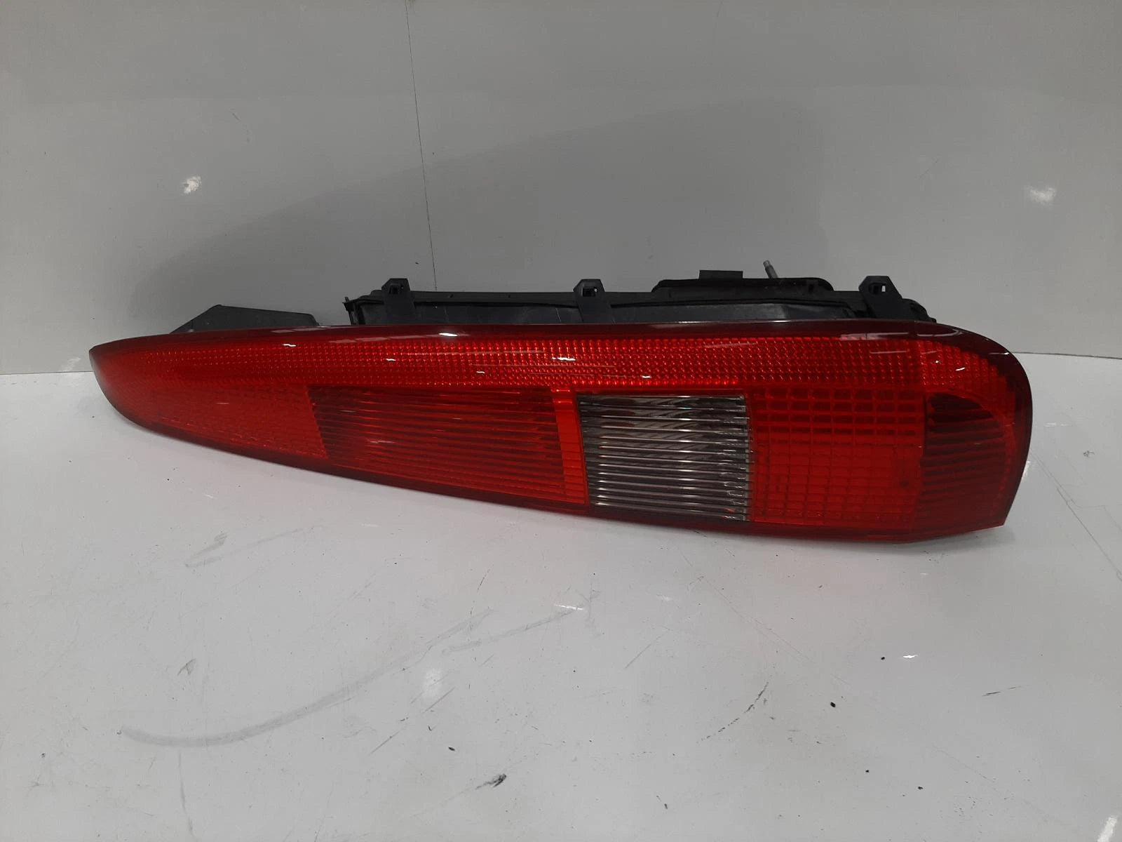 Ford Fusion Mk1 O/S Right Rear Taillight Tail Light 