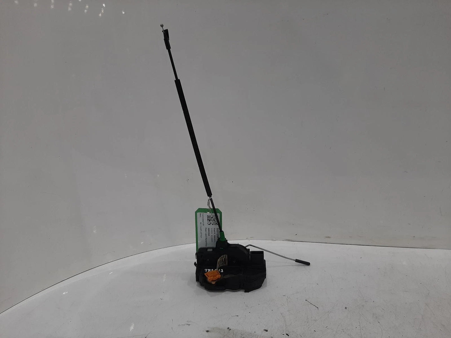 Opel Insignia Mk1 Facelift N/S Left Rear Door Lock Assembly 13579555 