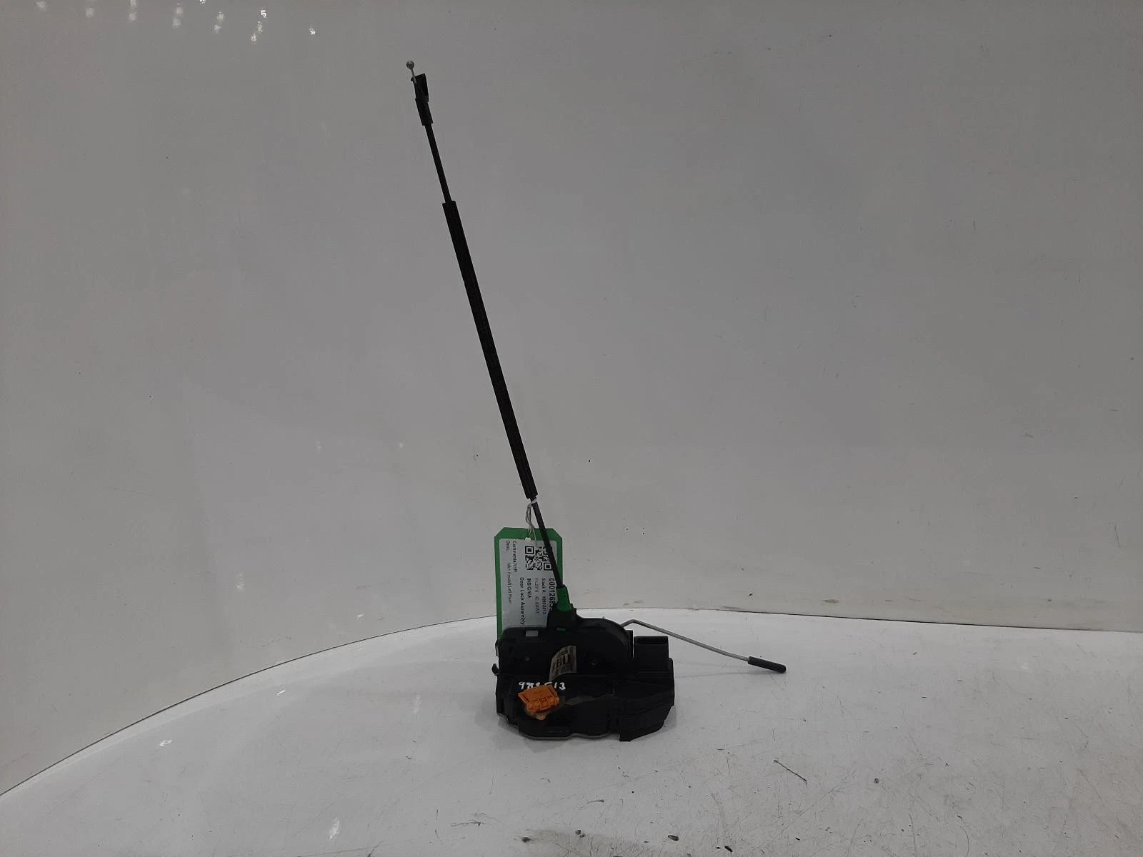 Opel Insignia Mk1 Facelift N/S Left Rear Door Lock Assembly 13579555 