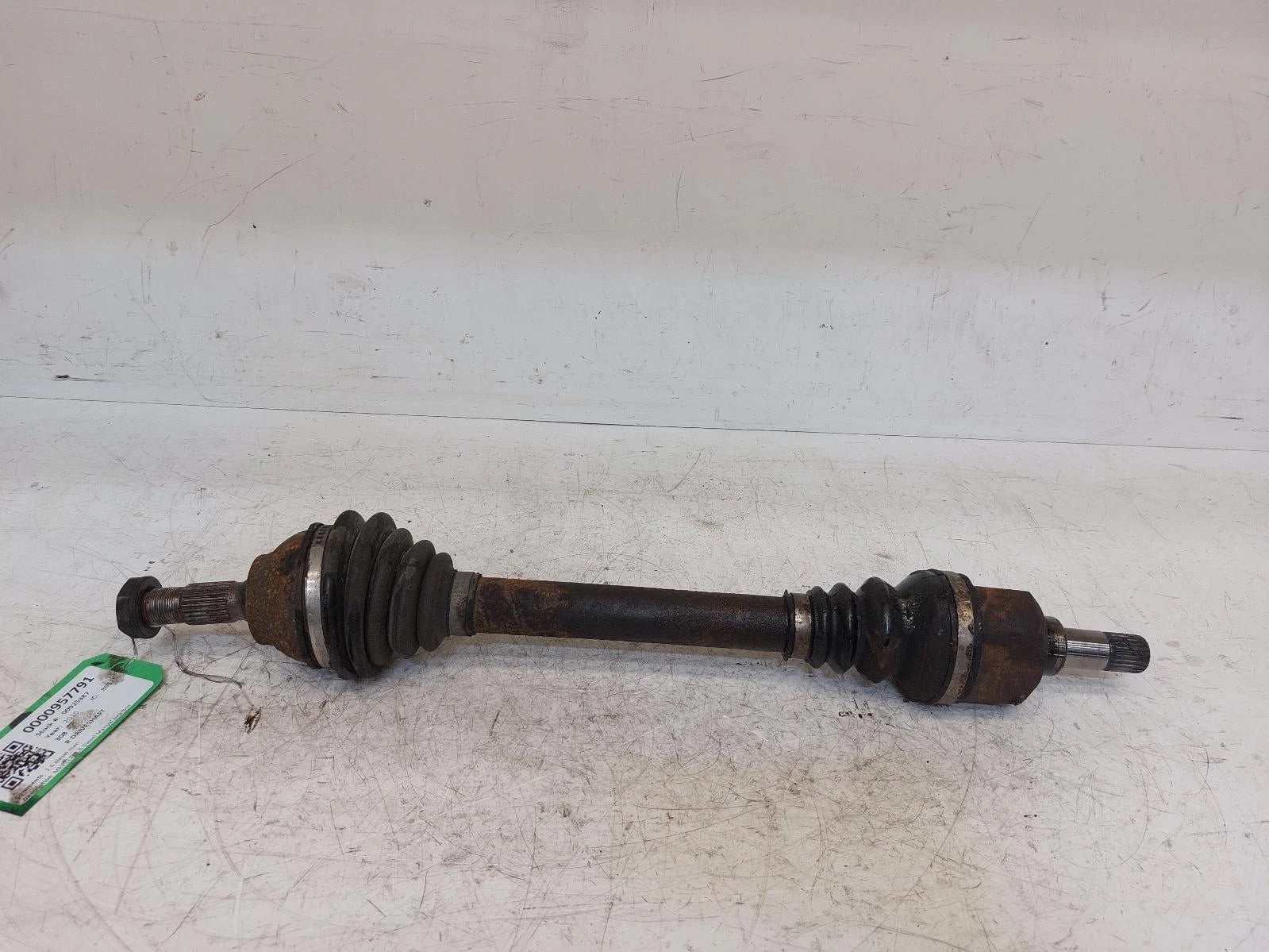 Peugeot 308 1.6L Diesel Drivers Right Front Driveshaft with ABS 