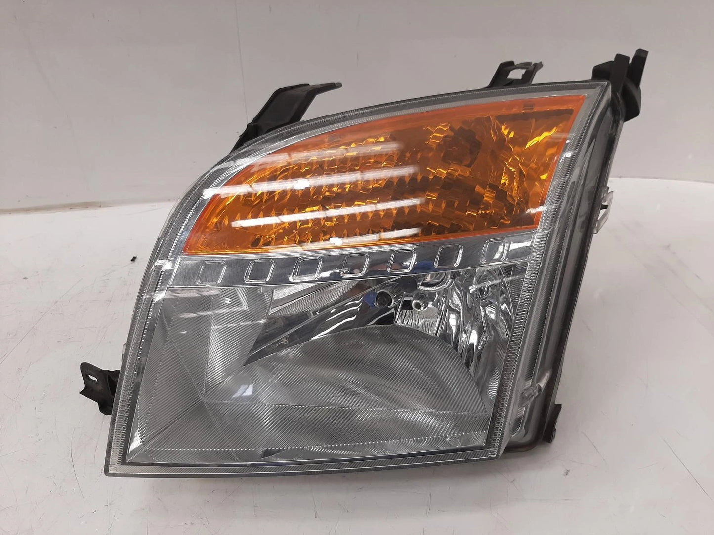 Ford Fusion Mk1 N/S Passengers Left Front Halogen Headlight Headlamp 