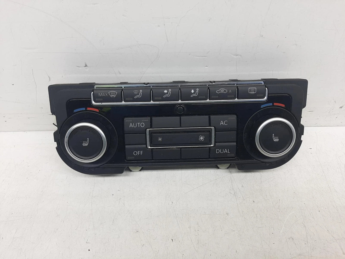 Volkswagen Passat Cc Heater Control Switch 