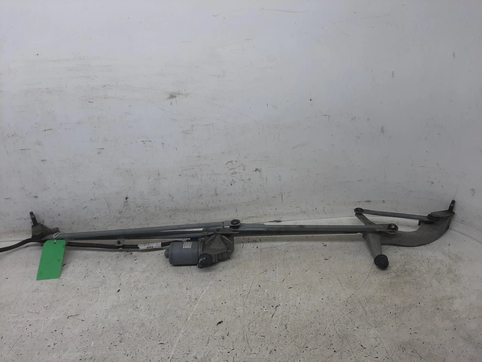 Ford Focus C Max Mk2 Front Wiper Motor With Rack 