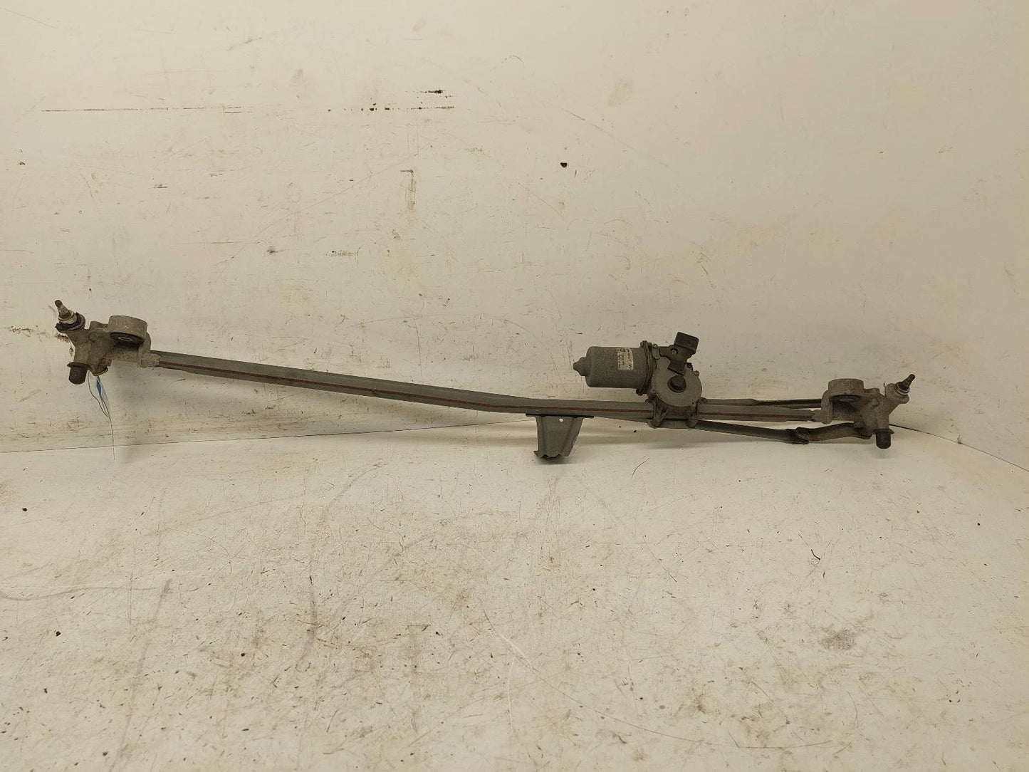 Opel Zafira B Valeo Front Wiper Motor 