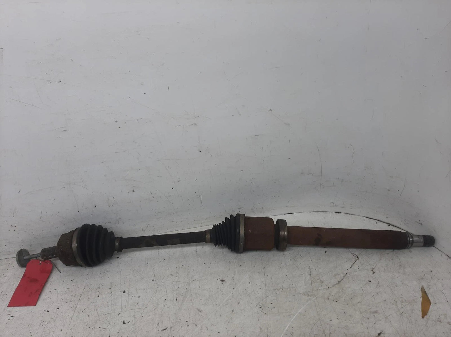 Volvo V40 Mk3 O/S Drivers Right Front Driveshaft 
