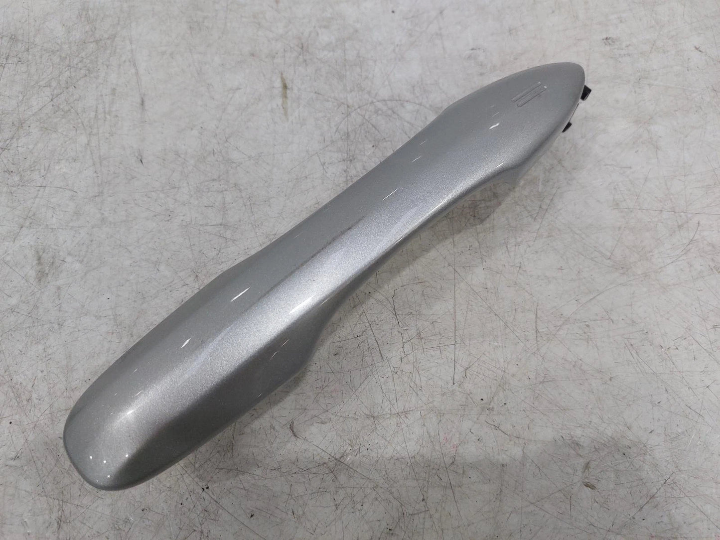 Toyota Yaris Cross Mk1 FRONT NS LEFT DOOR HANDLE 
