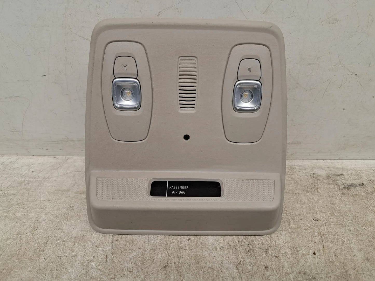 Renault Zoe Mk1 Phase 2 COURTESY LIGHT 