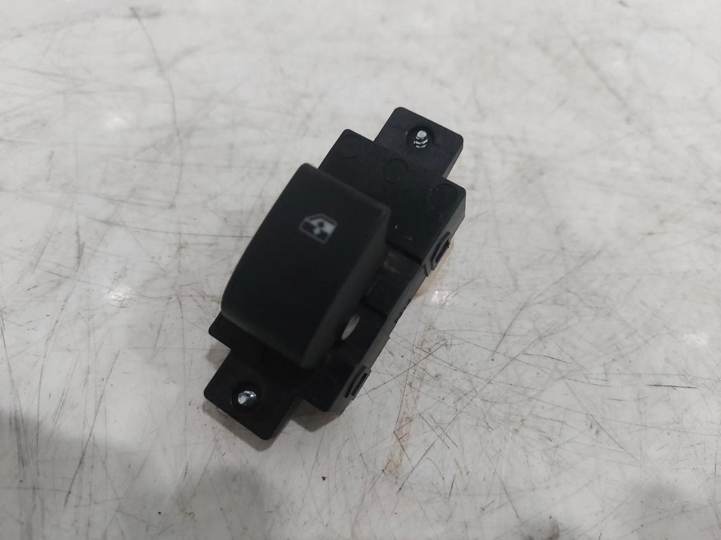 Opel Antara Mk1 O/S Right Rear Window Switch 