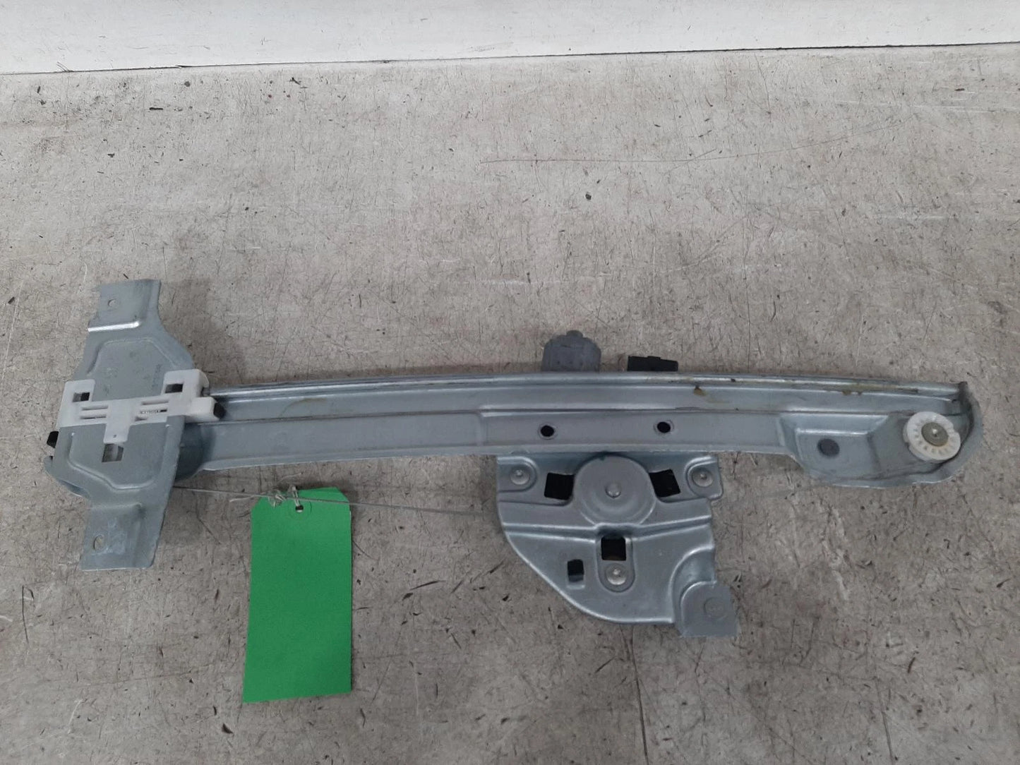 Peugeot 2008 Window Regulator Front Passengers Side 