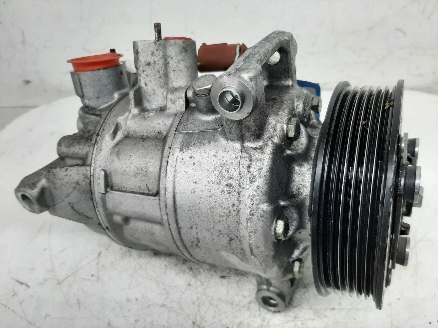 Volkswagen VOLKSWAGEN GOLF AIR CON A/C COMPRESSOR PUMP 