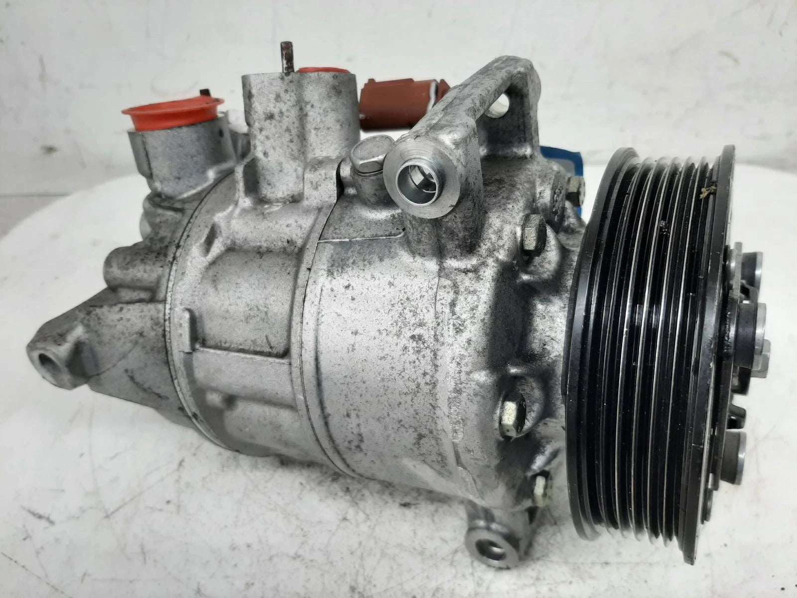 Volkswagen VOLKSWAGEN GOLF AIR CON A/C COMPRESSOR PUMP 
