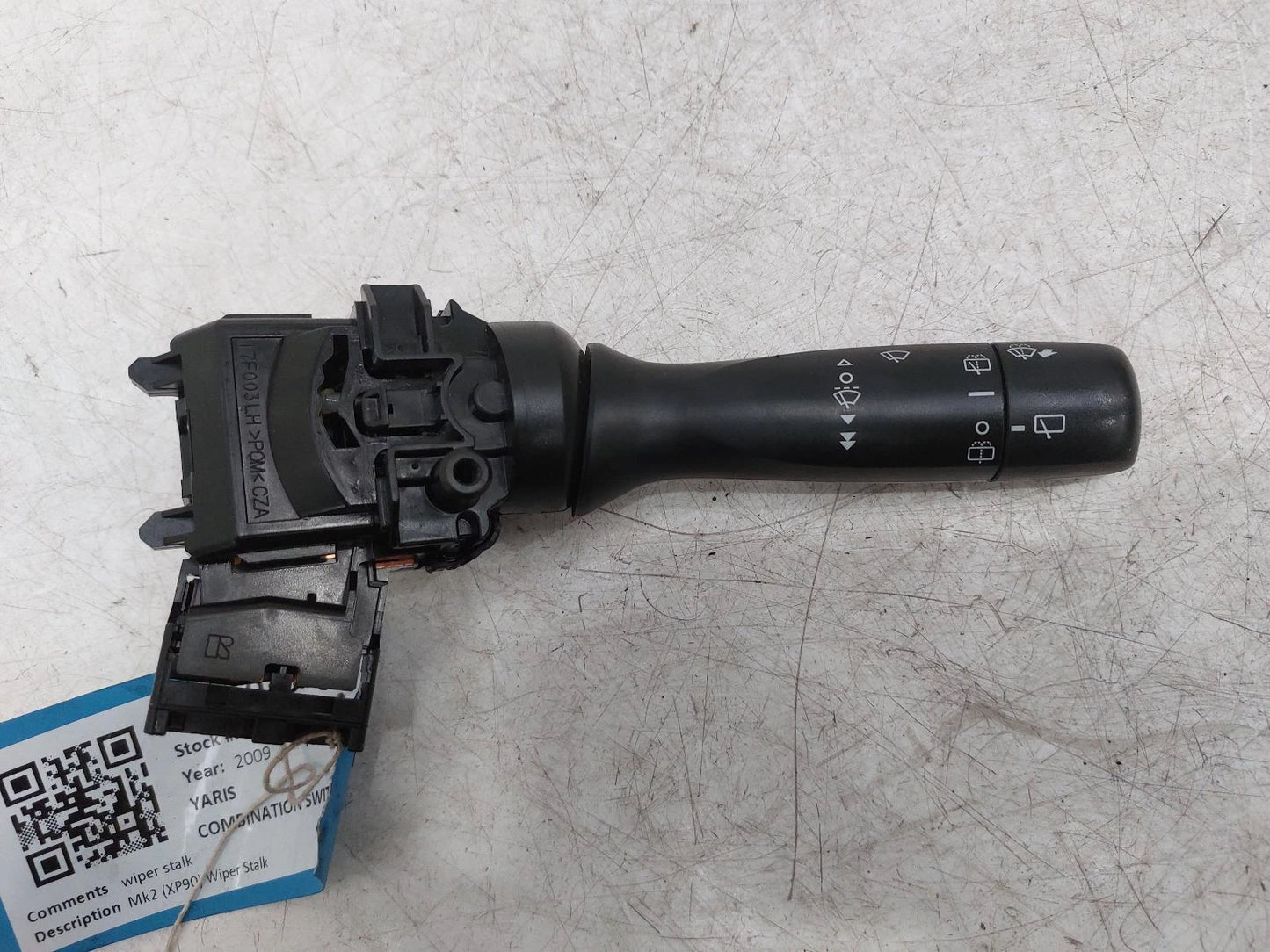 Toyota Yaris Mk2 (XP90) COMBINATION SWITCH Wiper Stalk 