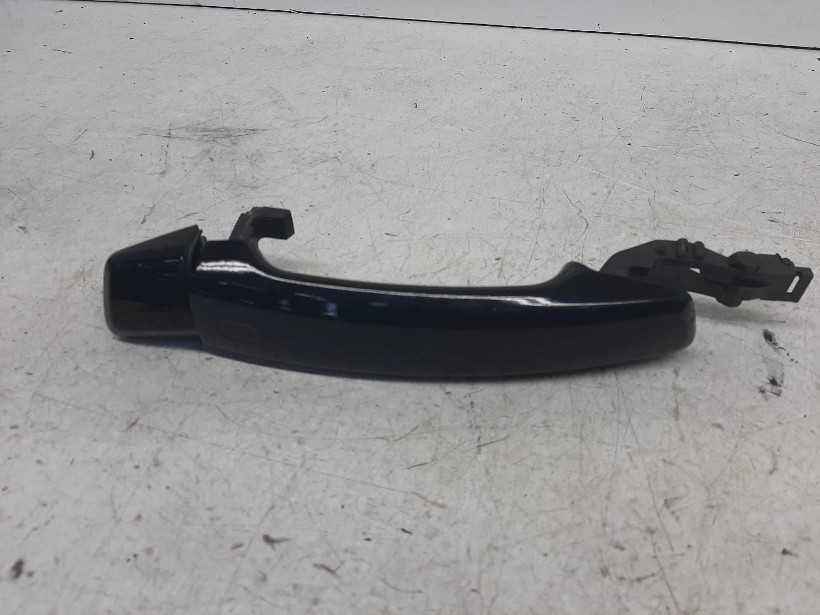 Audi A3 Mk3 N/S Left Front Exterior DOOR HANDLE 