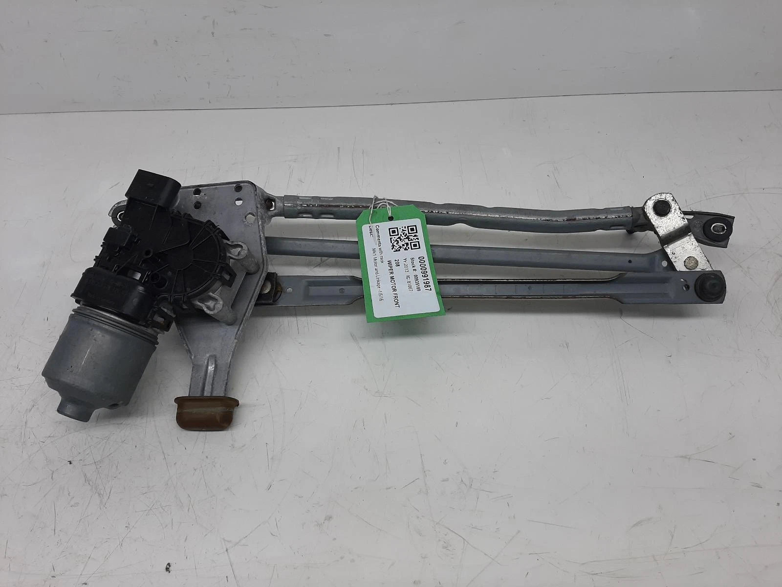Peugeot 208 Mk1 Bosch Front Wiper Motor With Linkage/Rack 