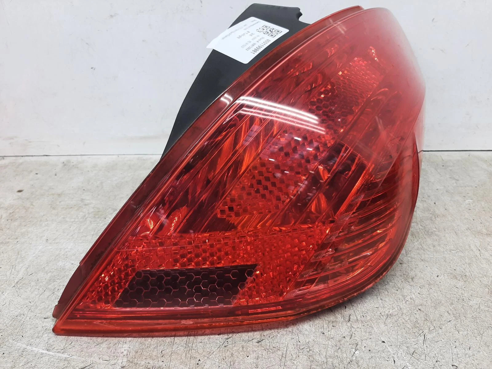 Peugeot 308 Mk1 O/S Drivers Right Rear Bulb Taillight Tail Light 