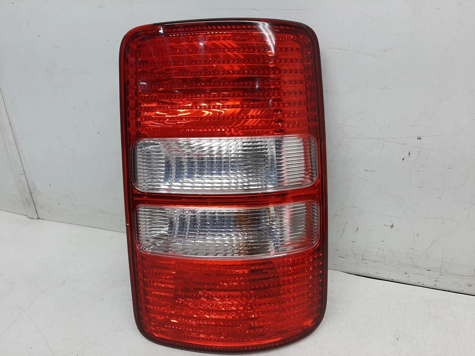 Volkswagen Caddy Mk3 O/S Drivers Right Rear Taillight Tail Light 
