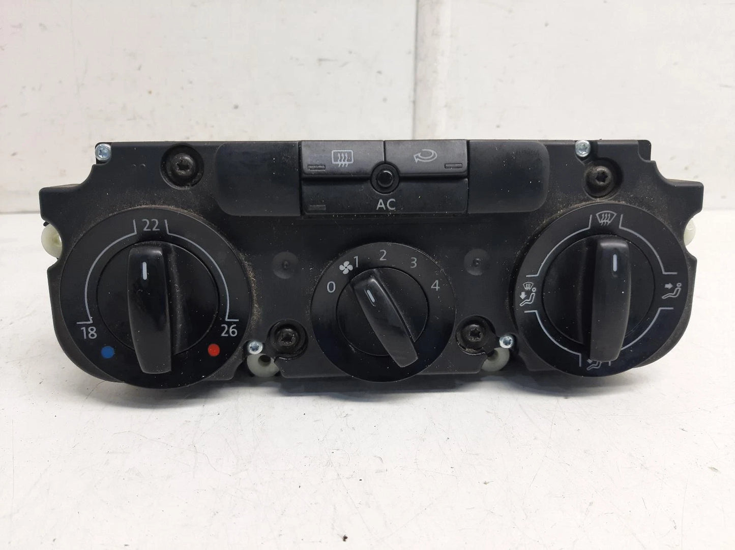 Volkswagen Touran Heater Control Switch 