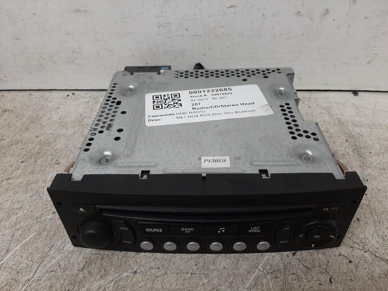 Peugeot 207 Mk1 OEM Radio/CD/Stereo Head Unit No Code Available 