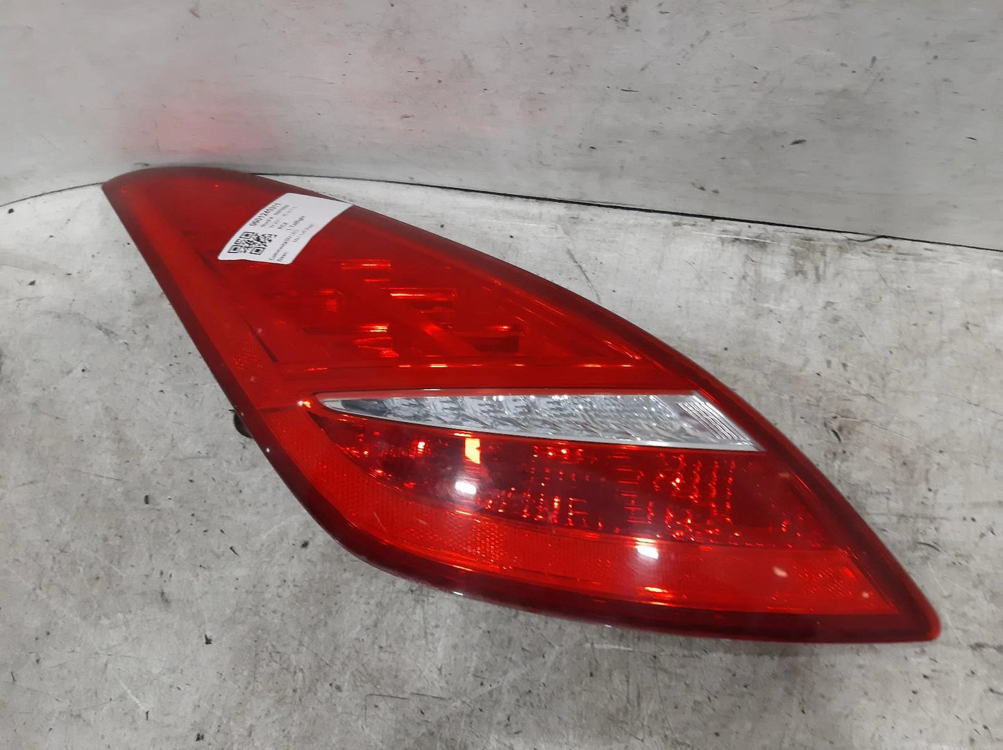 Peugeot Rcz Mk1 N/S Passengers Left Rear LED Taillight Tail Light 
