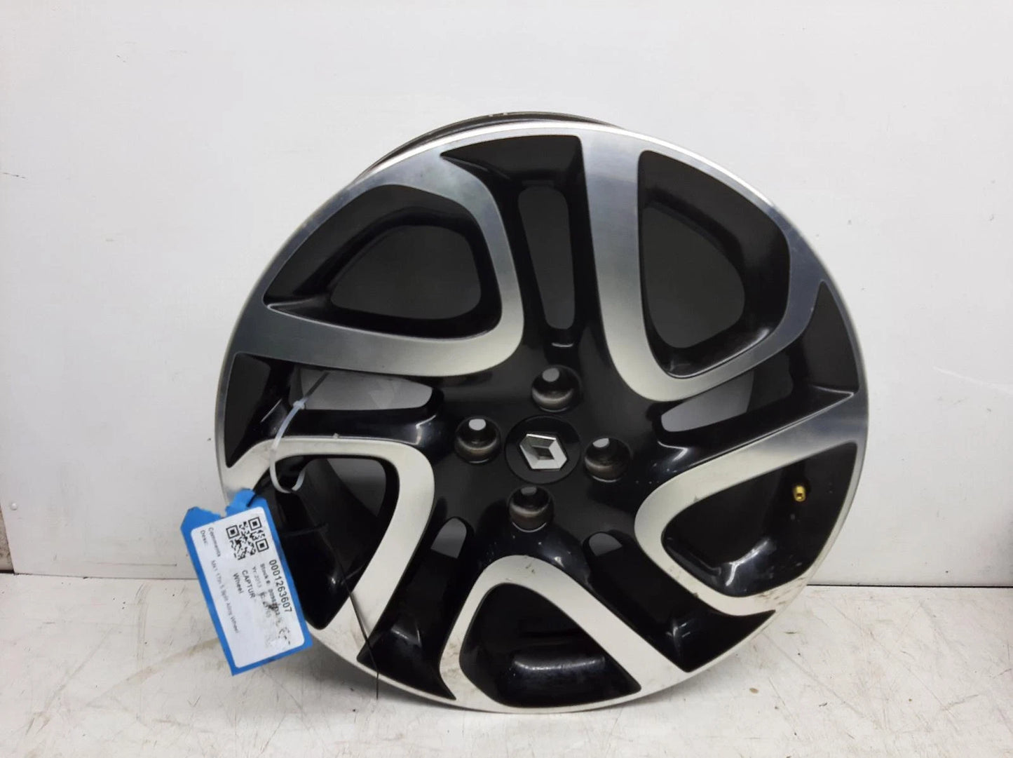 Renault Captur Mk1 Alloy Wheel 6.5Jx17 5 spoke 