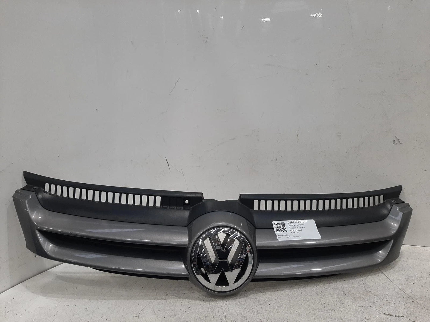 Volkswagen Golf Plus Mk1 Front Centre Grille Grill 
