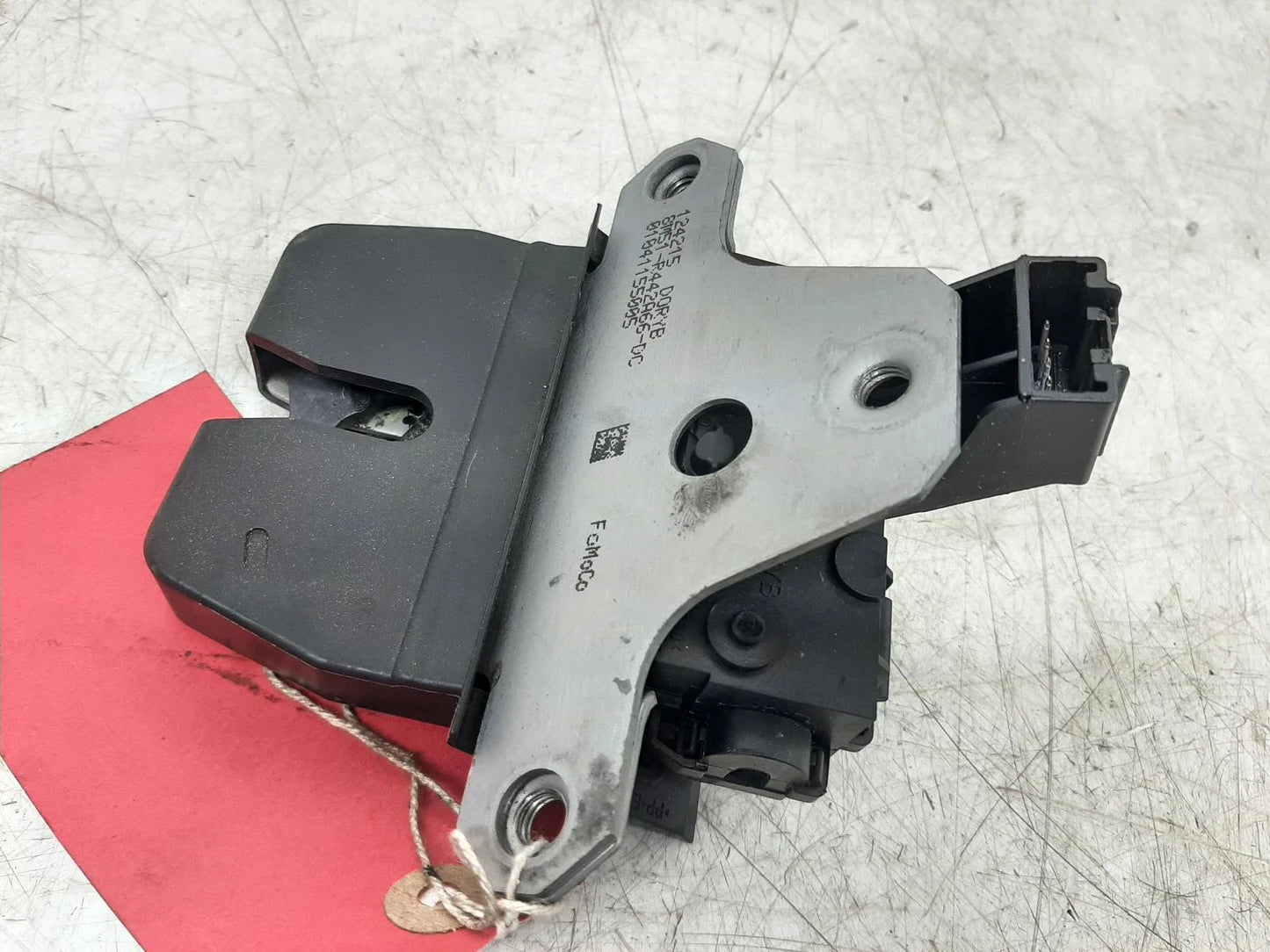 Ford Focus C Max Mk2 Facelift Tailgate Lock Assembly 8M51R442A66DC 