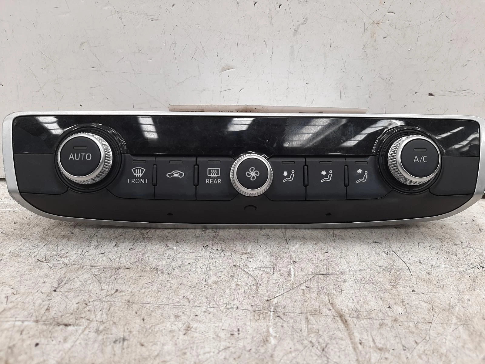 Audi A3 Heater Control Switch 