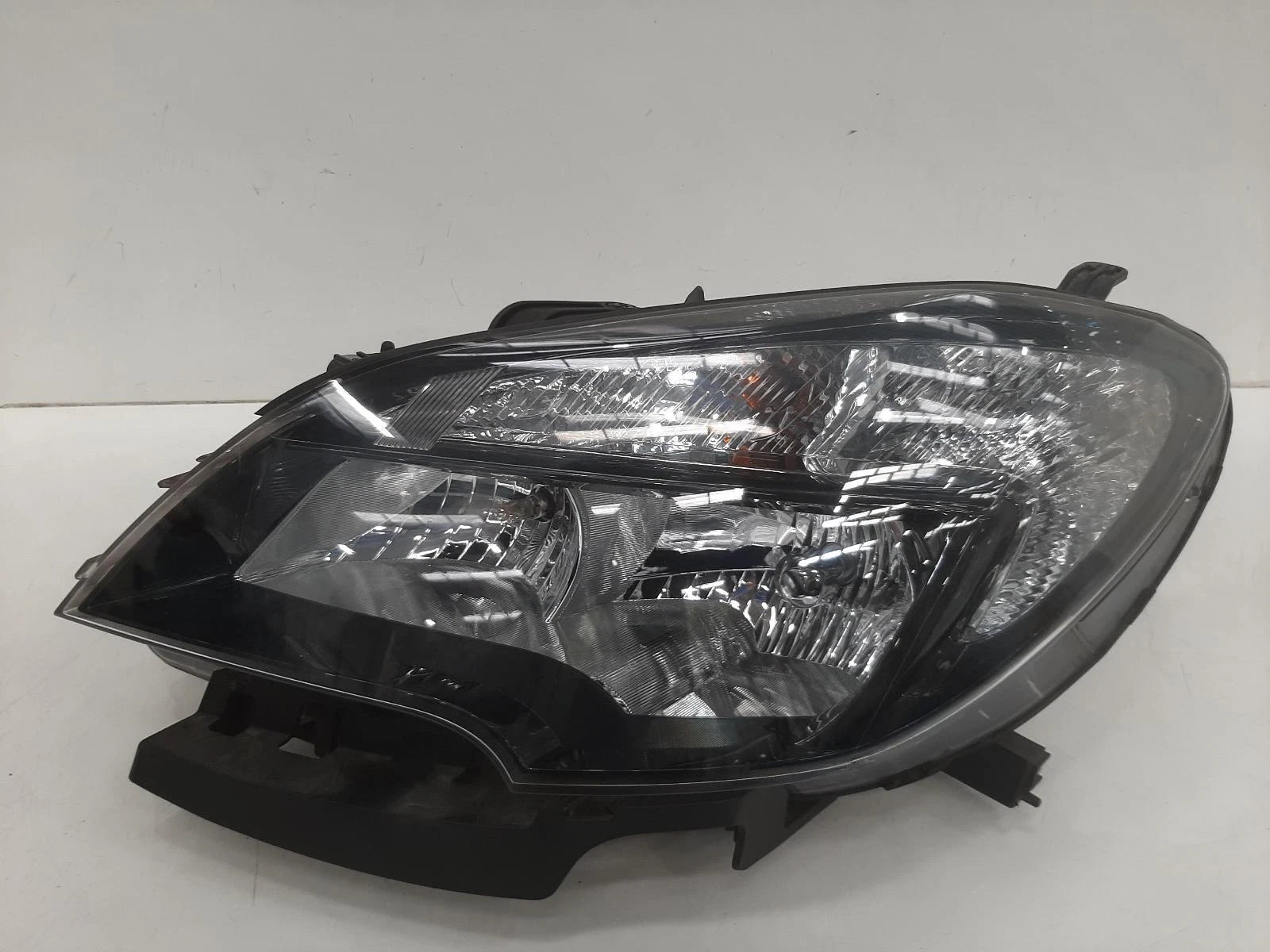 Opel Mokka Mk1 N/S Passengers Left Front Halogen Headlight Headlamp 