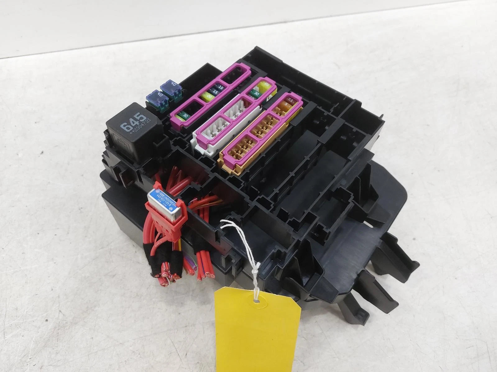 Volkswagen Touareg Mk3 (CR) Fuse Box 