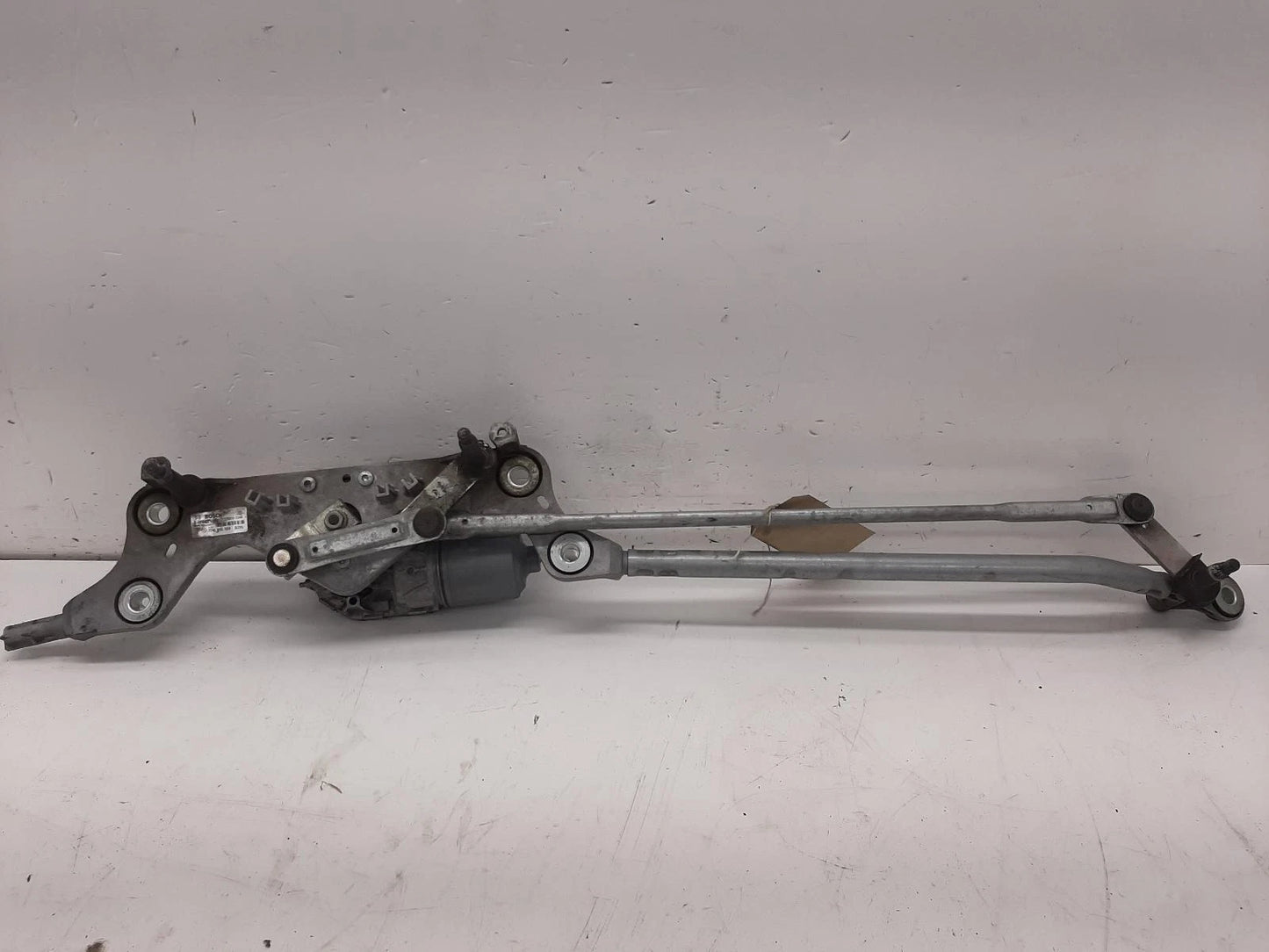 Volkswagen VOLKSWAGEN TOUAREG Bosch Front Wiper Motor With Linkage 