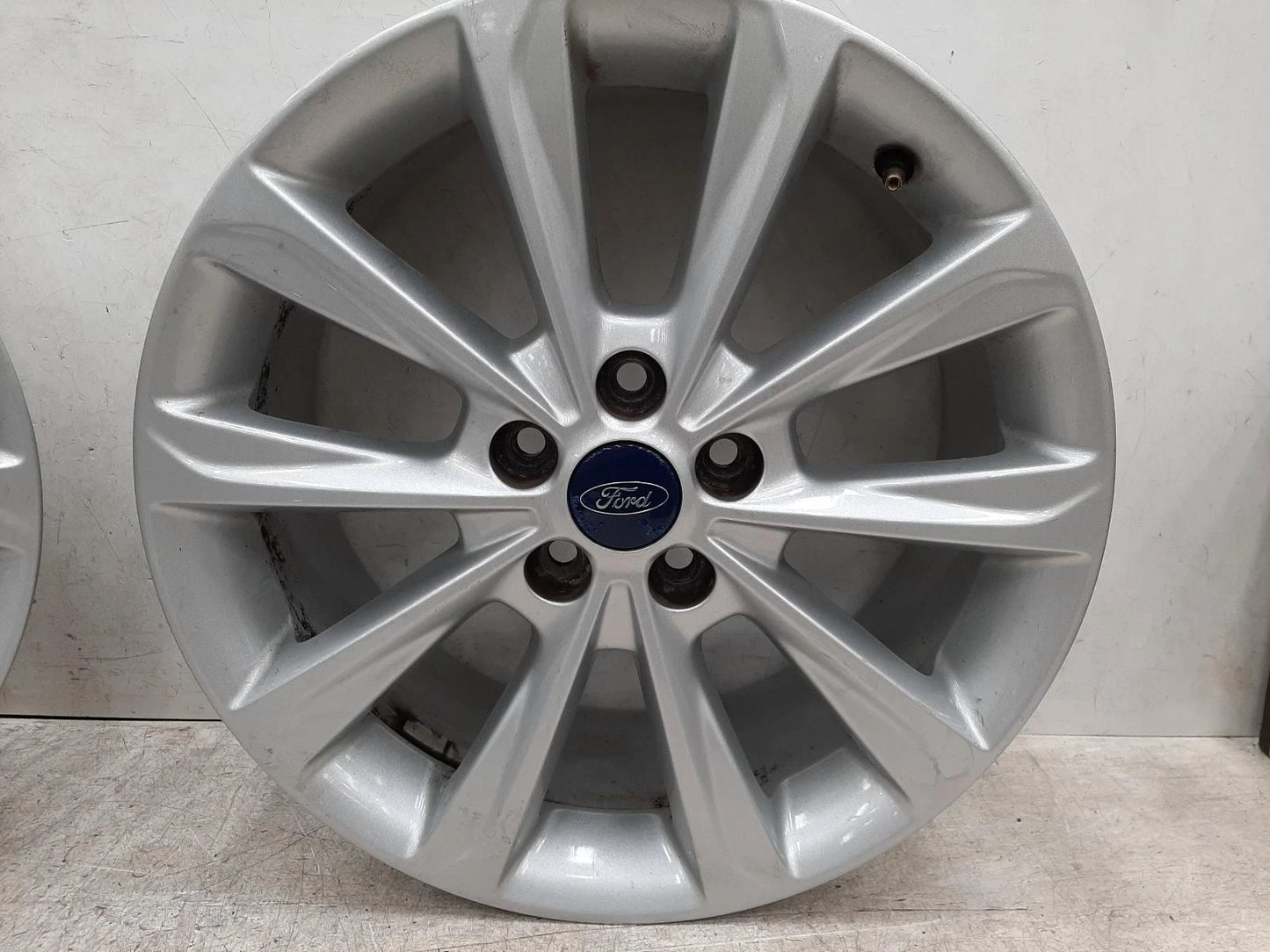 Ford Kuga Mk2 Allloy Wheel E7.5JX17H2 ET52.5 17INCH 10 Spoke 