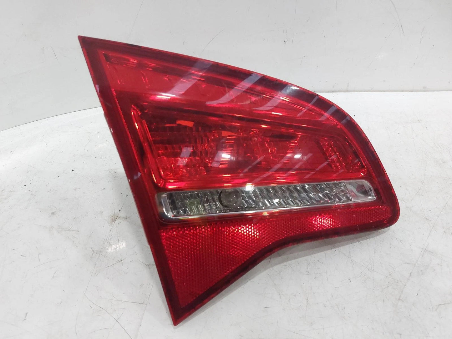 Opel Meriva Passengers Left Rear Taillight Tail Light 