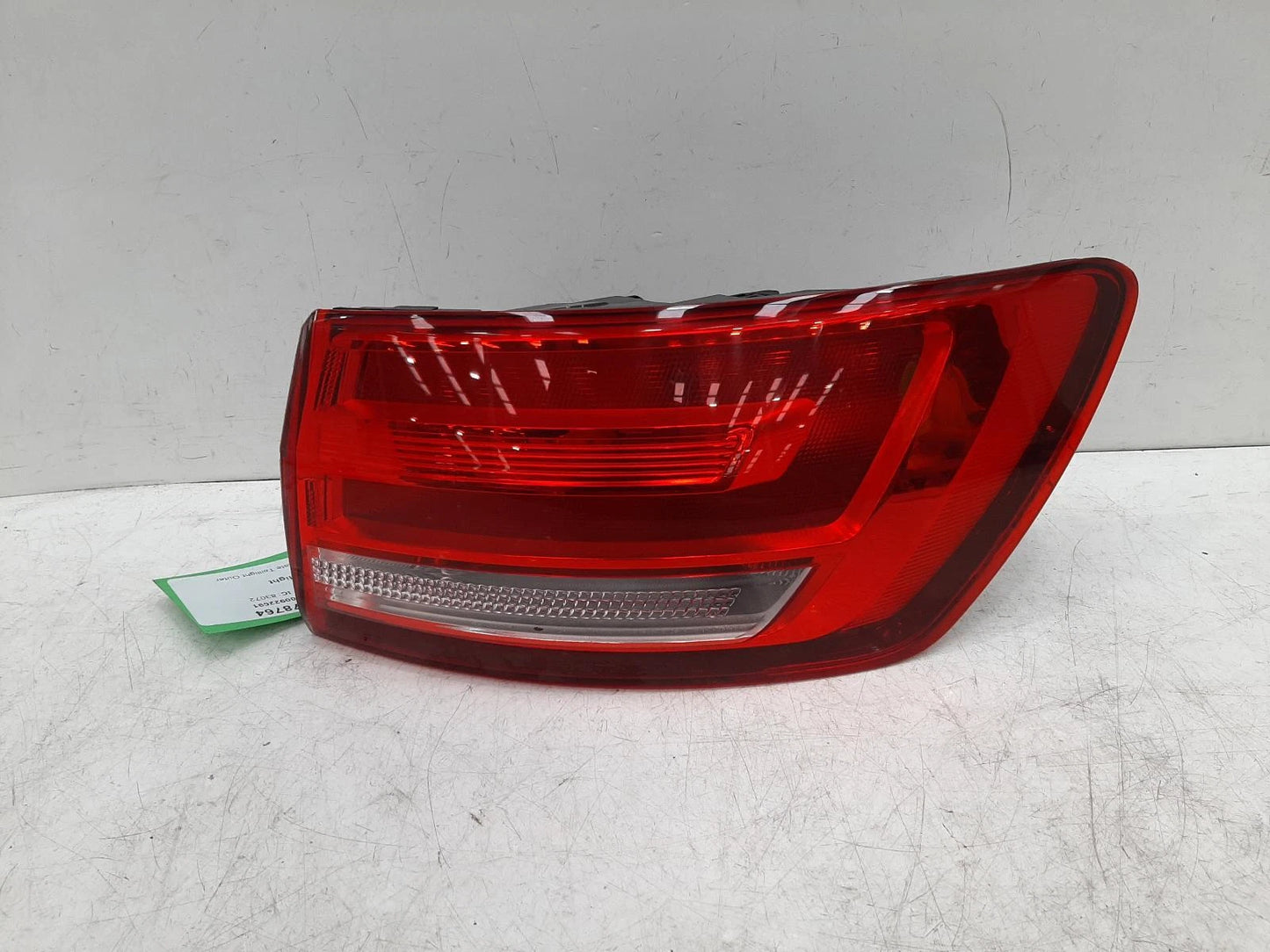 Audi A4 Mk5 O/S Drivers Right Rear Bulb Taillight Tail Light 