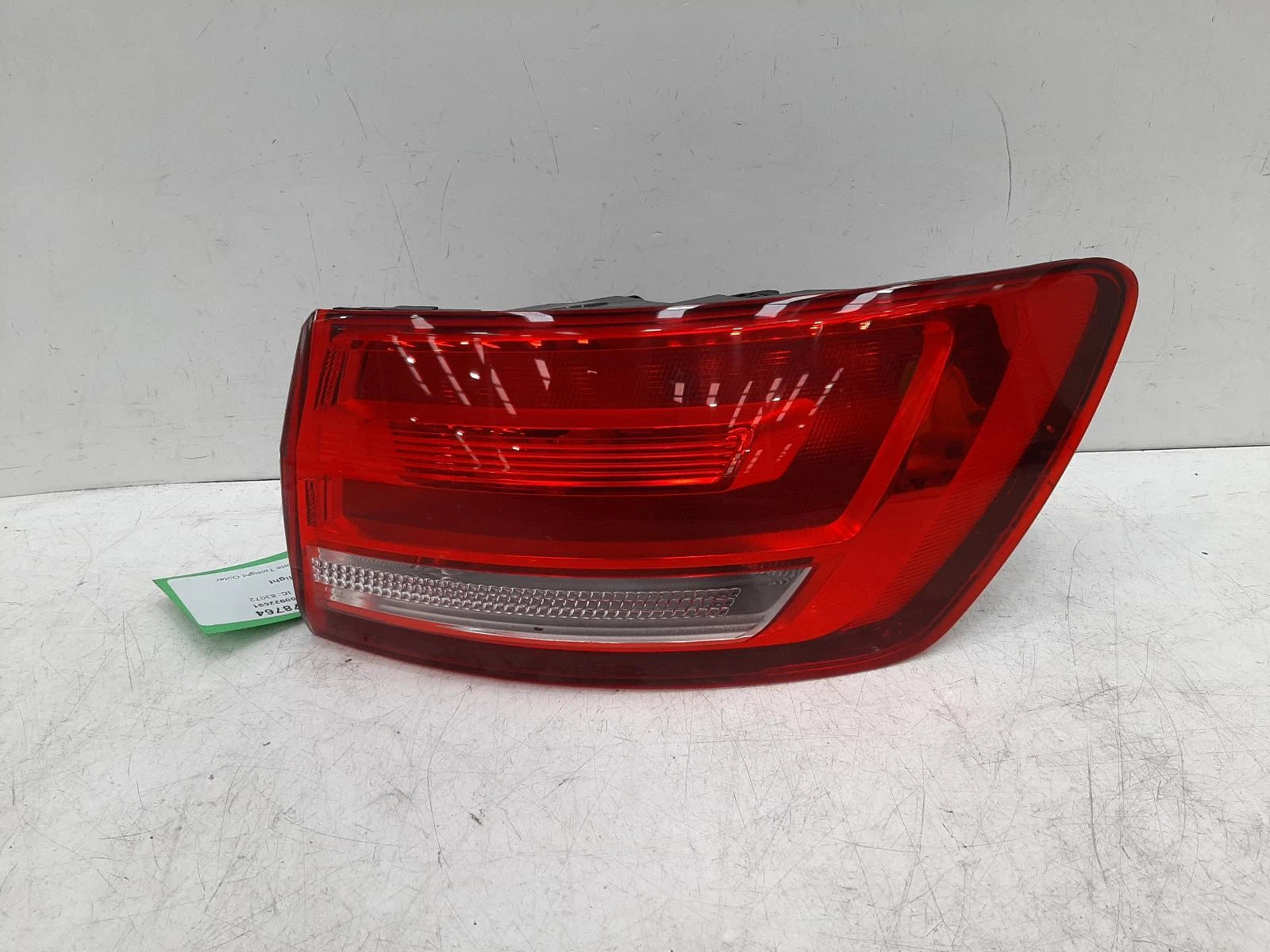 Audi A4 Mk5 O/S Drivers Right Rear Bulb Taillight Tail Light 