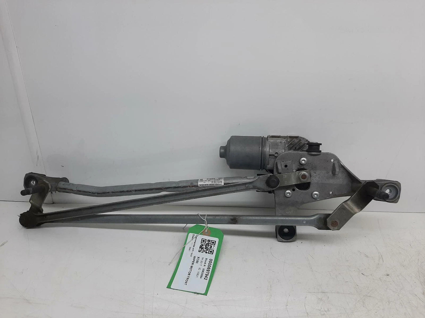 Volvo Xc60 Front Wiper Motor With Linkage 31333455 