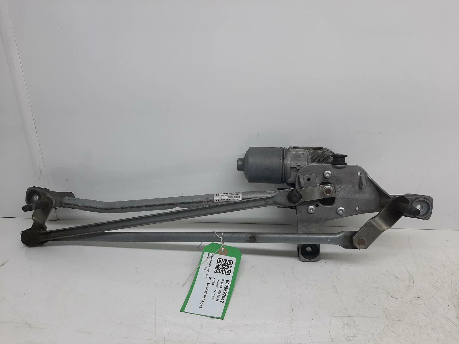 Volvo Xc60 Front Wiper Motor With Linkage 31333455 