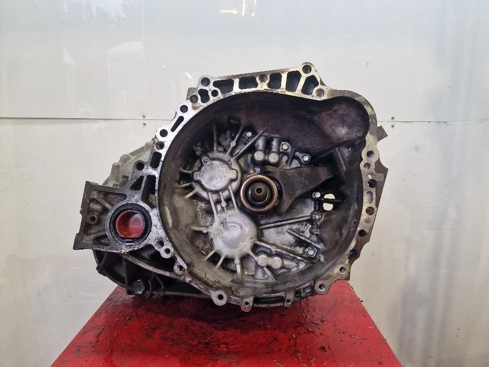 Toyota Verso 2.0L Diesel 6 Speed Manual Gearbox 