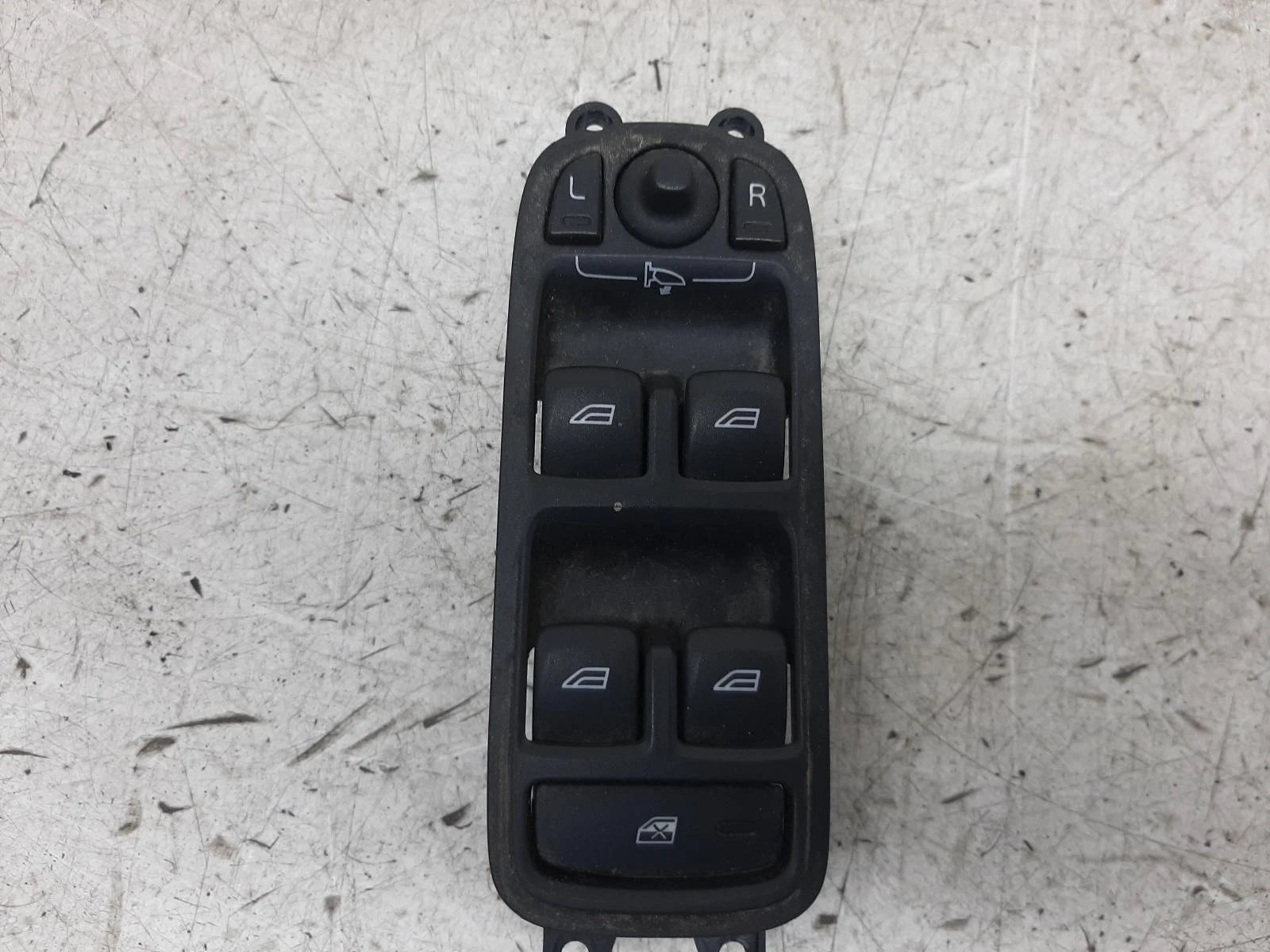 Volvo V60 Mk1 Front Right Master Window Switch 