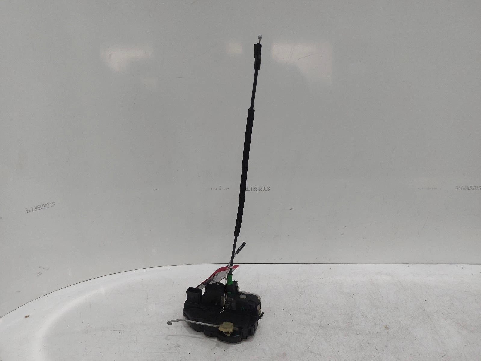 Opel Insignia Mk1 O/S Right Rear Door Lock Assembly 