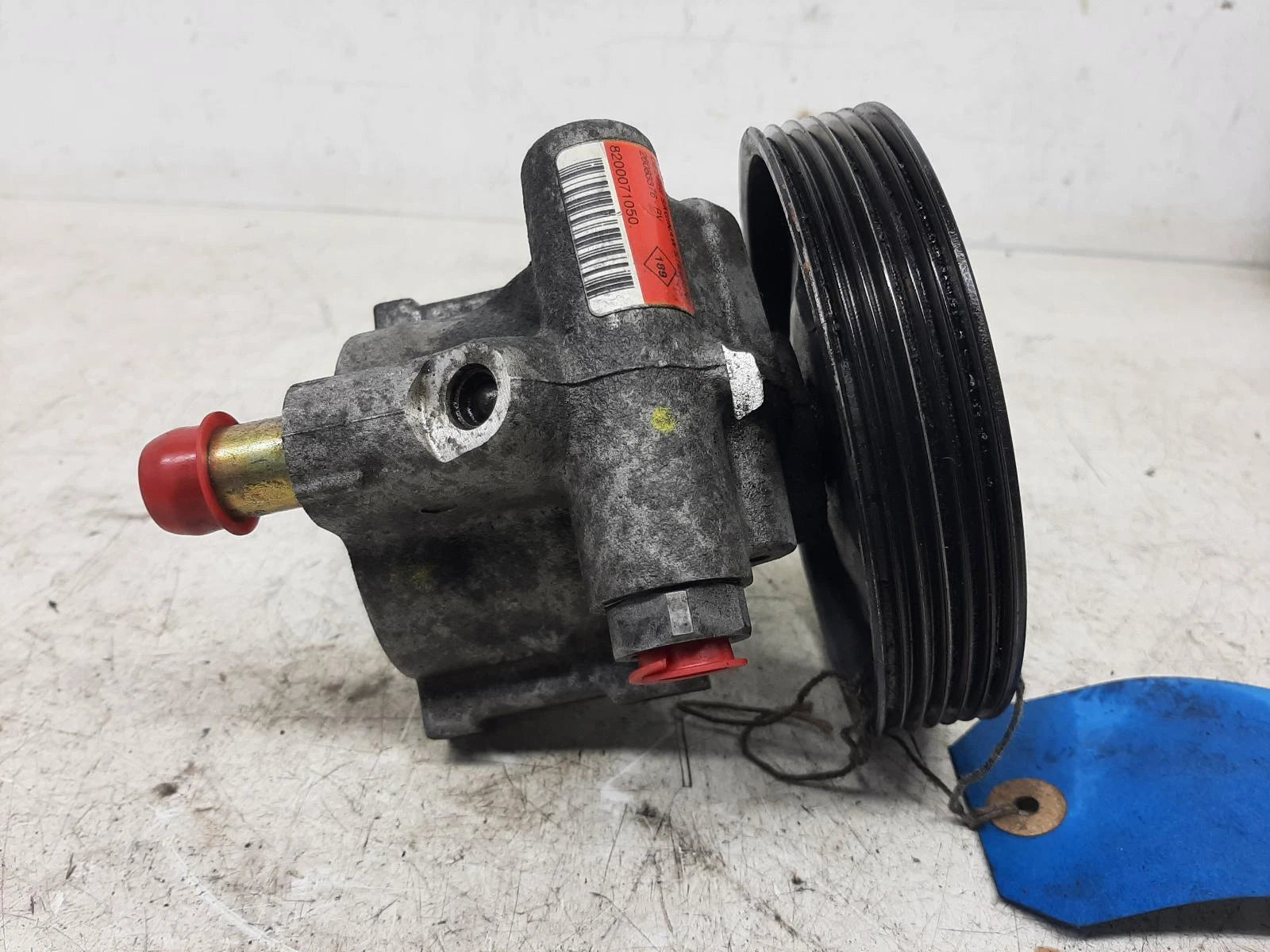 Volvo V40 1.9L Diesel Power Steering Pump 