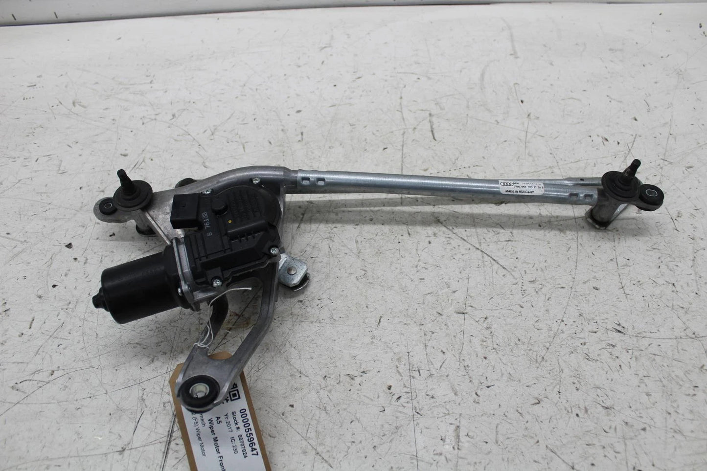Audi A5 Valeo Front Wiper Motor With Linkage 8W6.955.023.C 