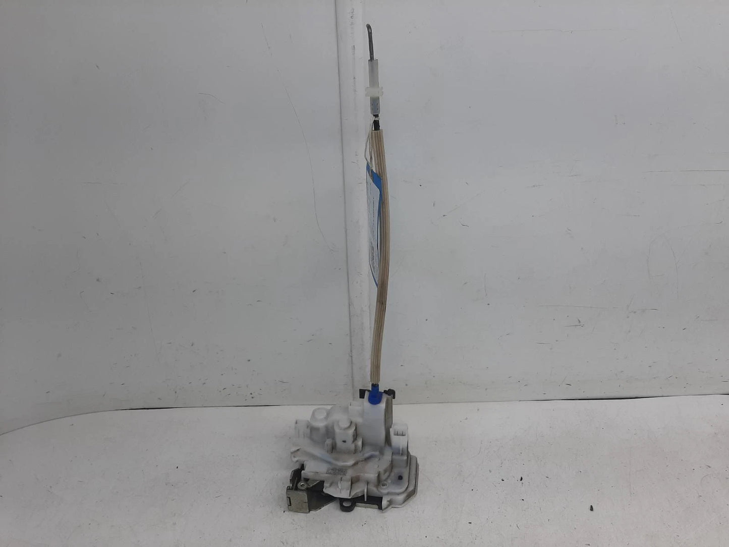 Opel Combo Mk3 (D) N/S Left Front Door Lock Assembly 