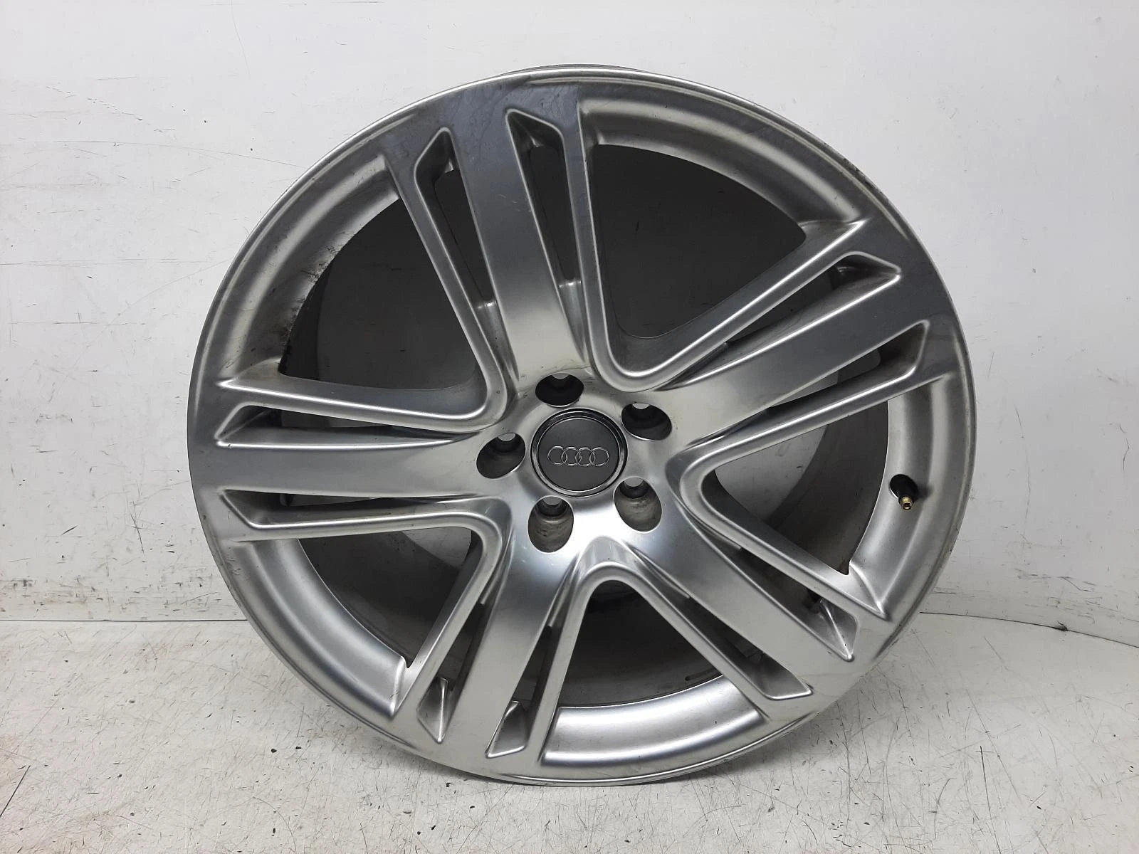 Audi A4 Mk4 (B8) 8J X 19H2 ET26 WHEEL 