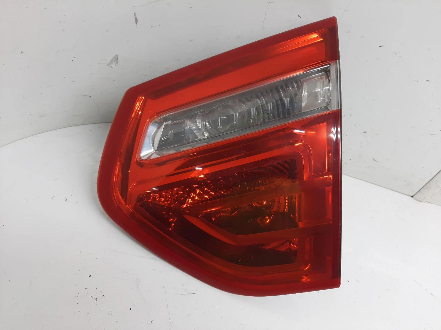 Citroen C4 Picasso Mk1 O/S Drivers Right Rear Inner Taillight Tail Light 