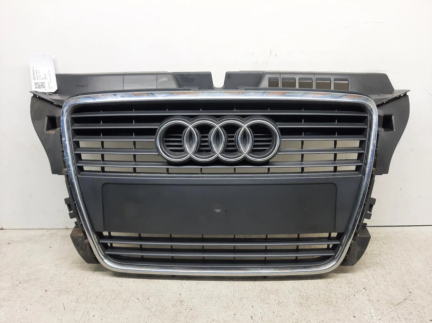 Audi A3 Mk2 Front Centre Grille Grill 