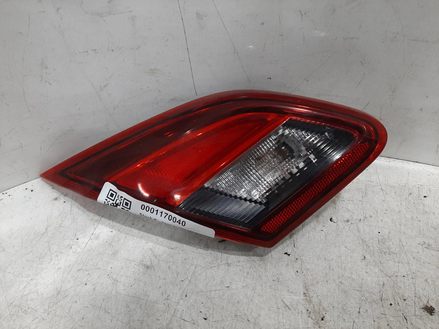 Opel Corsa E Passengers Left Rear Inner Taillight Tail Light 